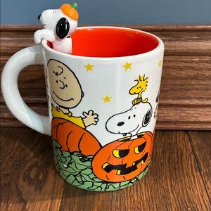 Peanuts Halloween Mug with Snoopy and Friends - White and Orange